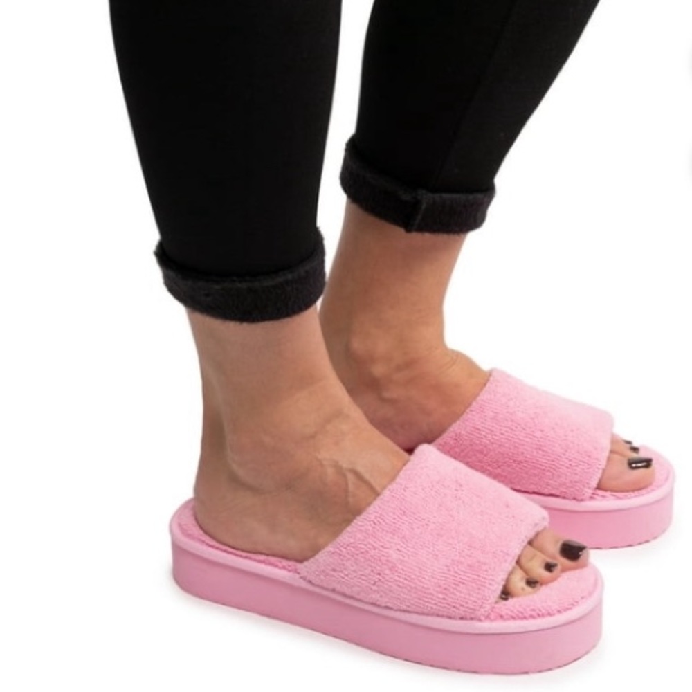 NEW-Muk Luks Women's 11 PINK PLATFORM SLIPPERS-Slides/Mules Cozy Terry Cloth